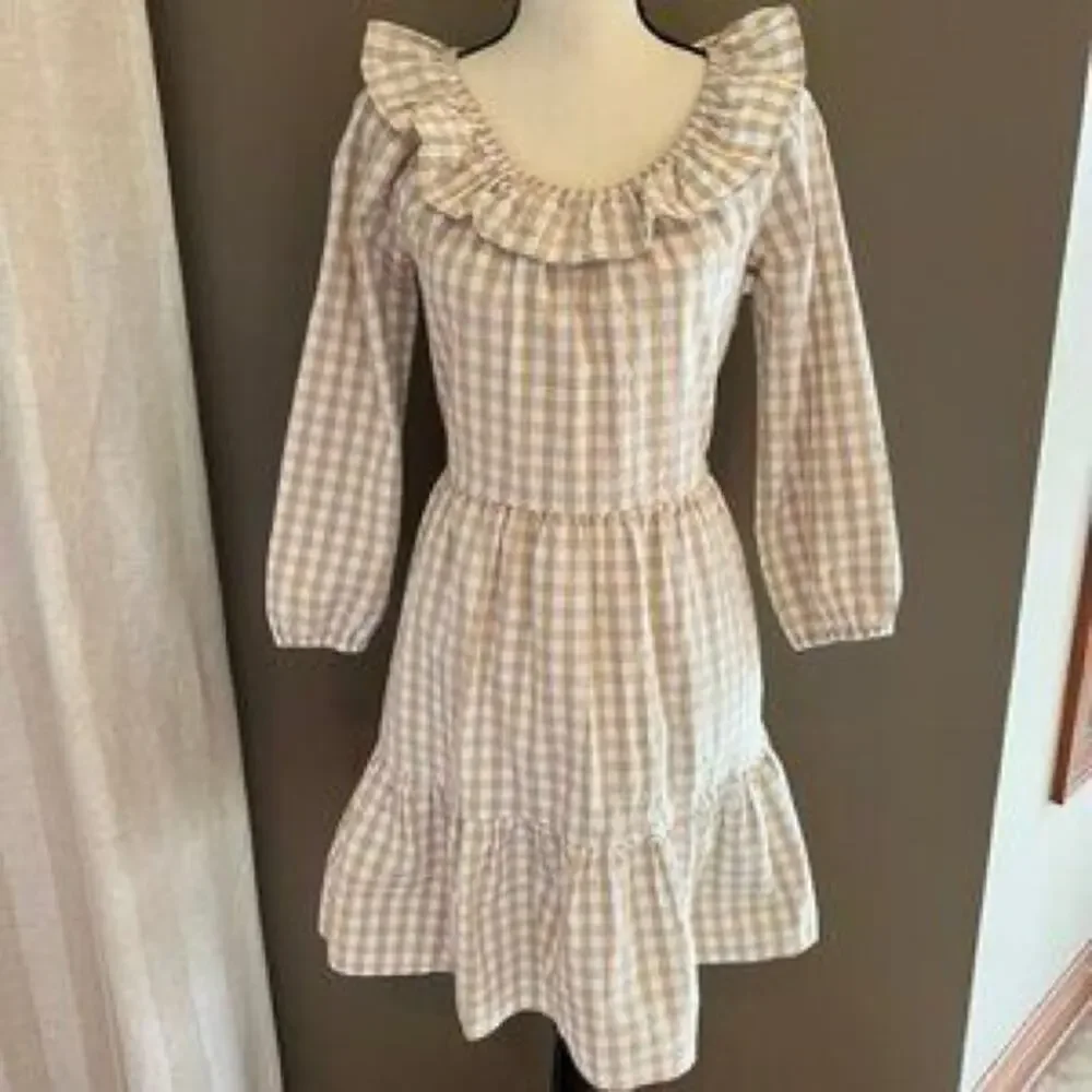J. Crew NWOT Beige and White Seersucker Ruffle neck Gingham Mini Dress Size 12